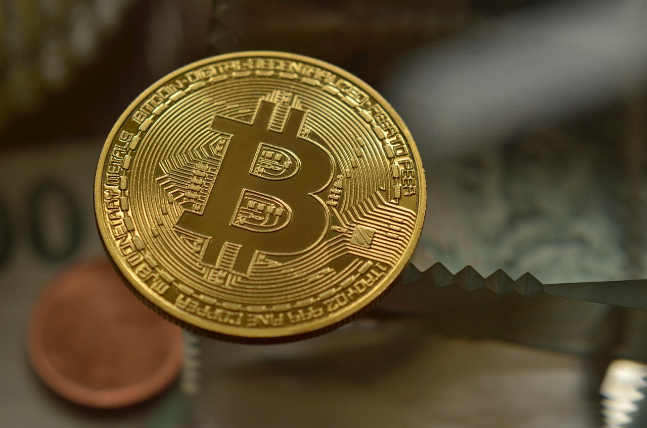 美国3月CPI下跌、联准会降息机率提高！但比特币、美股不涨反跌