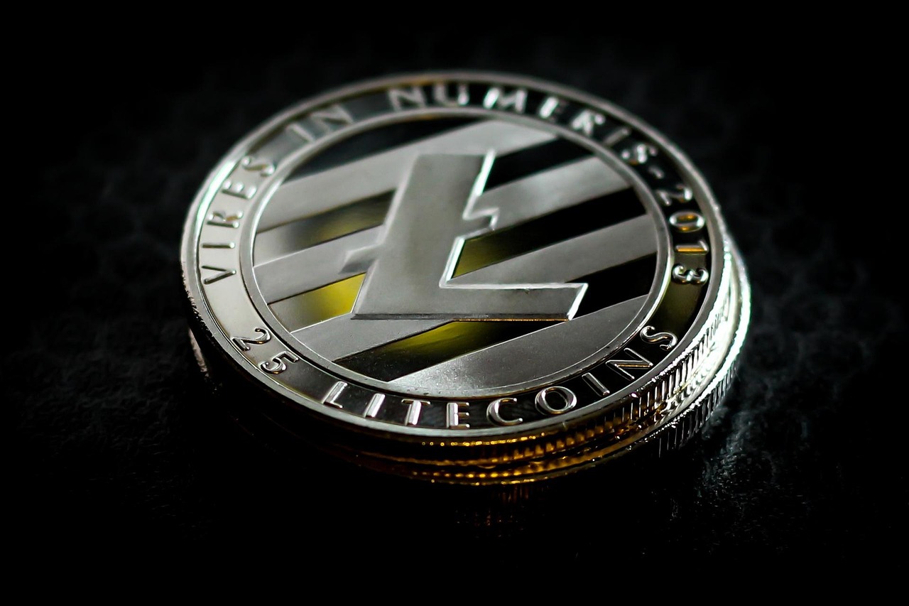 美商务部长之子Brandon联合Tether、软银及Bitfinex成立21 Capital！注资比特币 挑战微策略